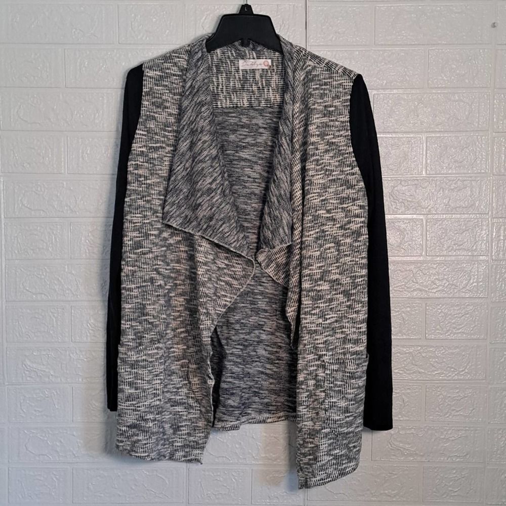 Dahlya Stitch Fix Poppa Open Tiered Cardigan Sweater Medium